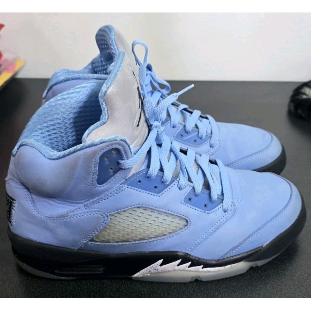 Air Jordan 5 Retro SE University Blue Men‎ 10 W11.5 44 High Top Sneakers Shoes
